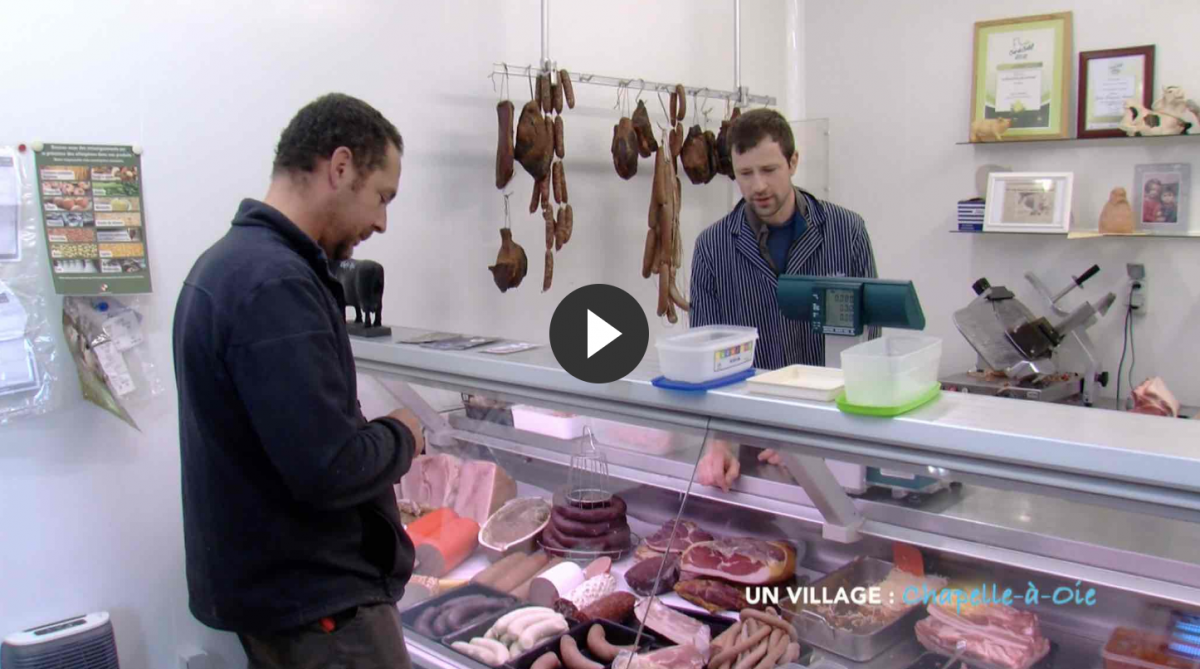 Un village à Chapelle-à-Oie - Épisode 3 : circuit court, boucherie et restaurant à la ferme Moulin